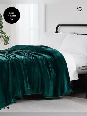 Ralph Lauren Classic Micromink Blanket King Green 108"x90" Luxuriously Soft NWT